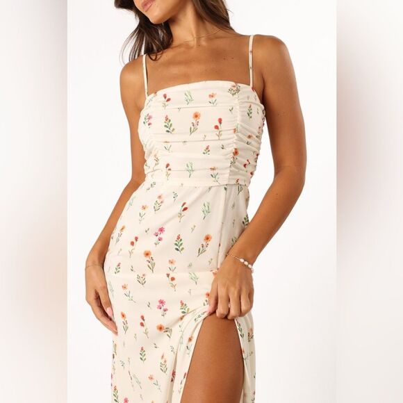 Runaway The Label Ariel Maxi Dress - Picture 2 of 6